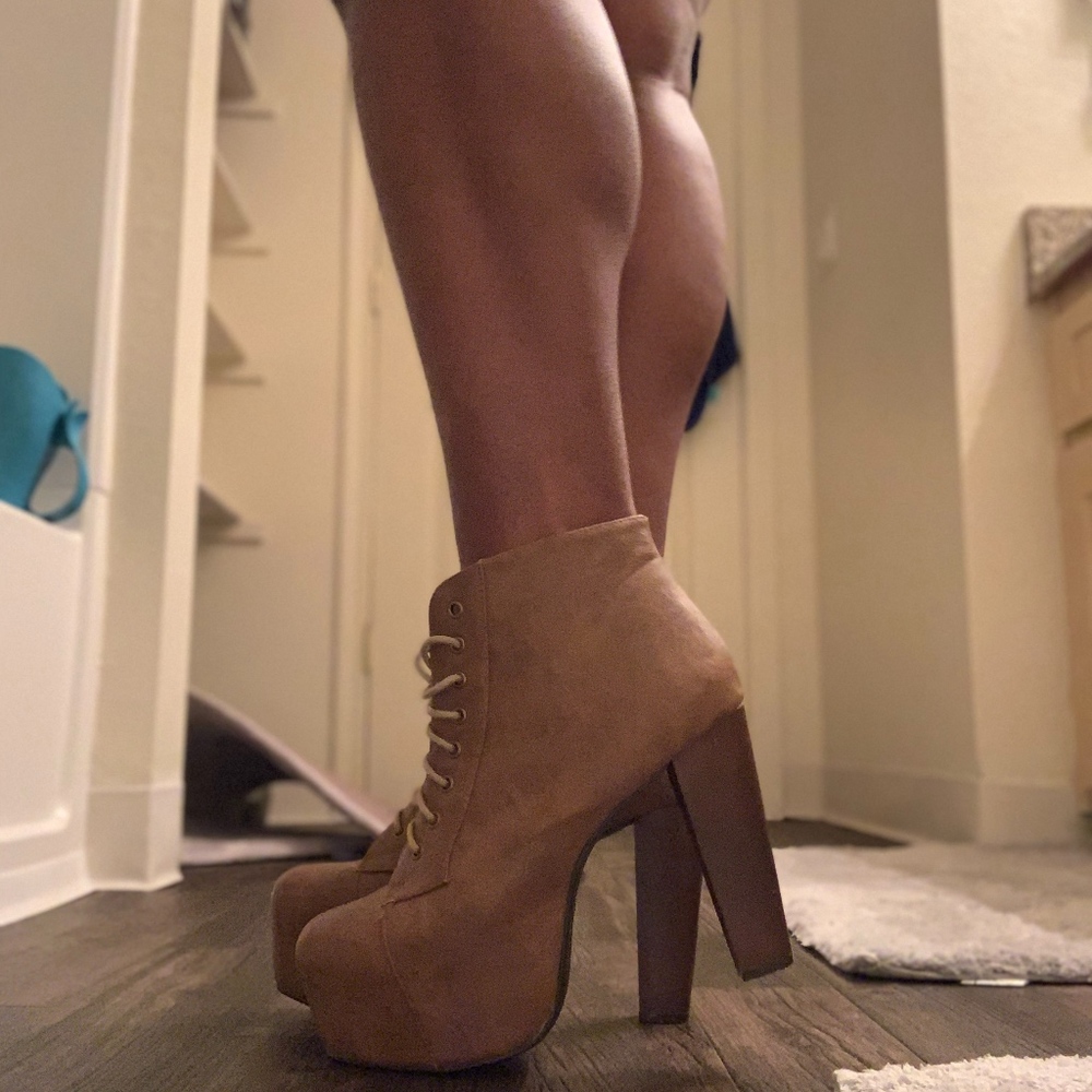 Lace Up Chunky Platform Booties